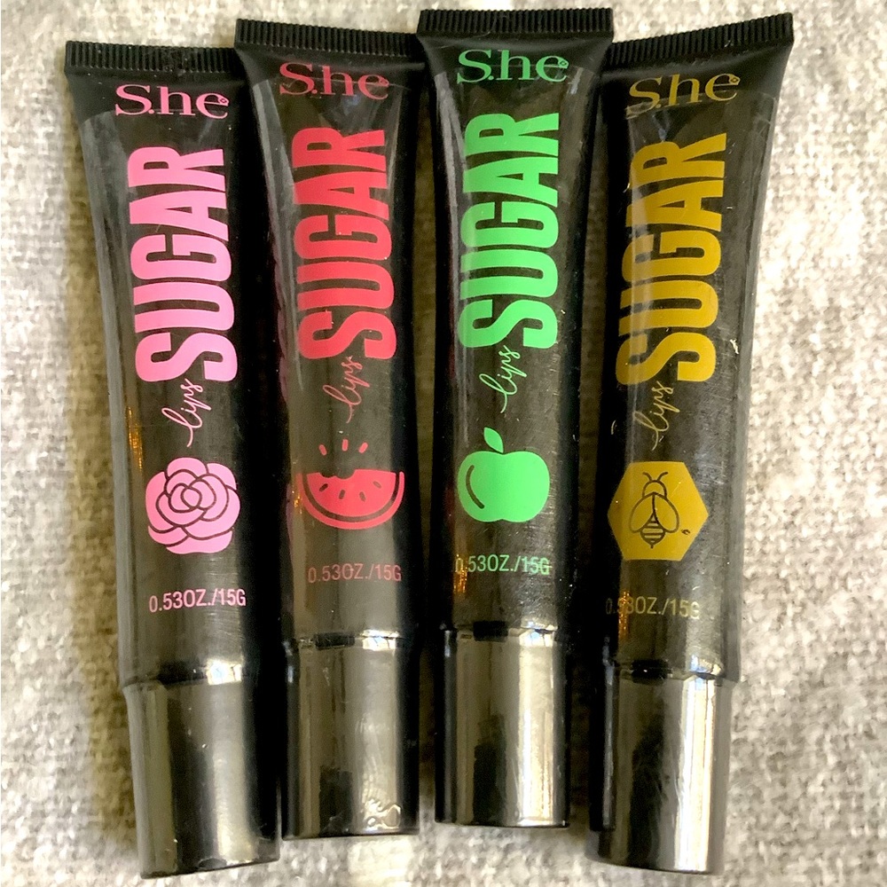 She Lipy Sugar scrub Lip Gloss